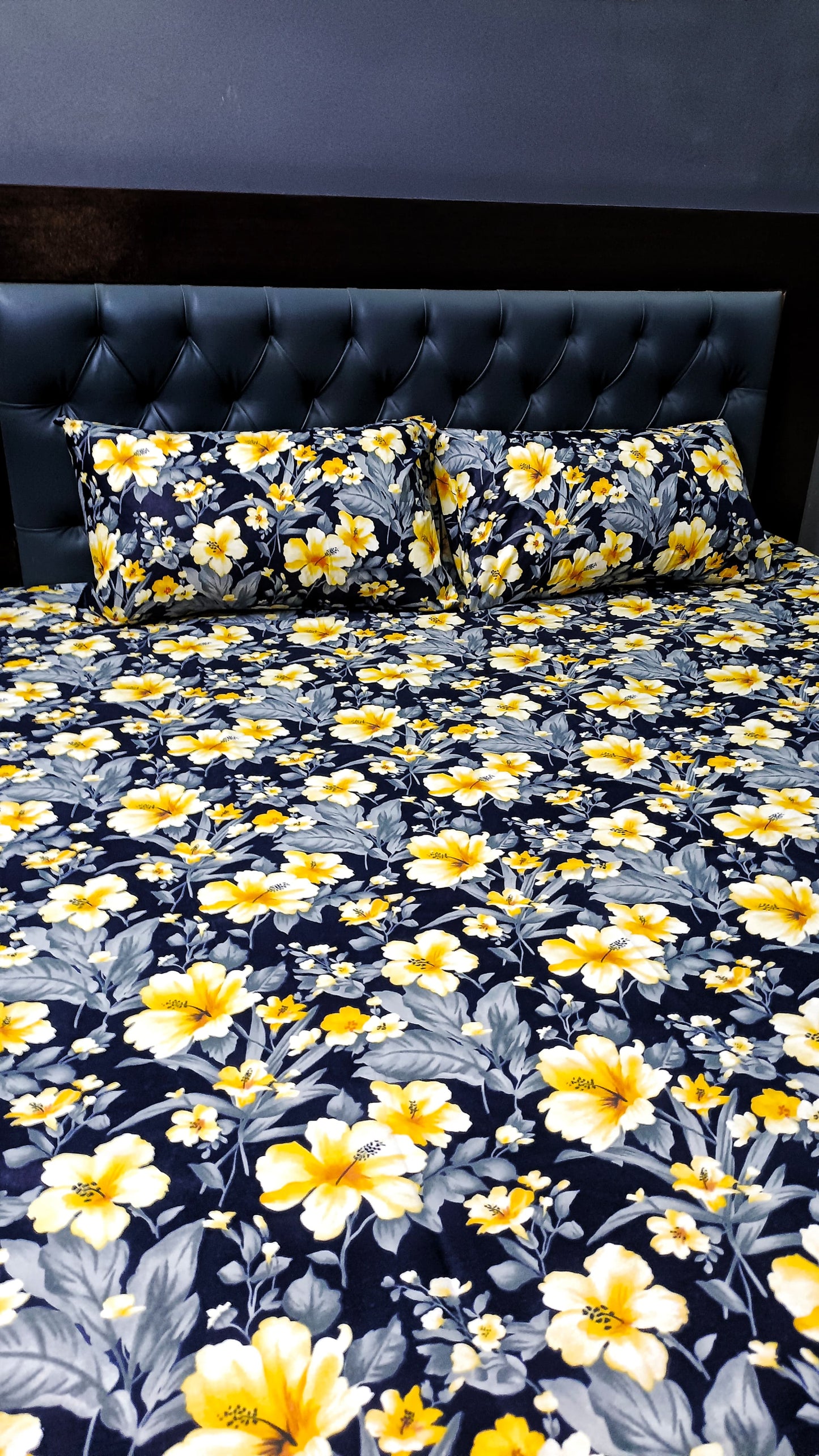 Floral Bedsheet